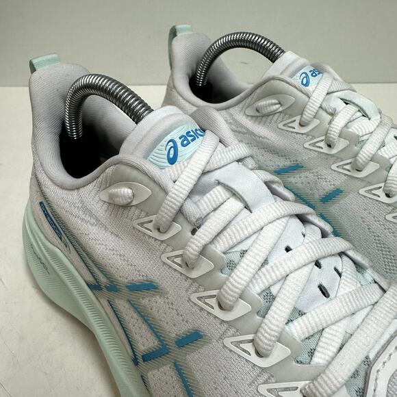 WORN ONCE ASICS GT-2000 13 Stability Running Shoes Sneakers White Women's 10 - Picture 8 of 13